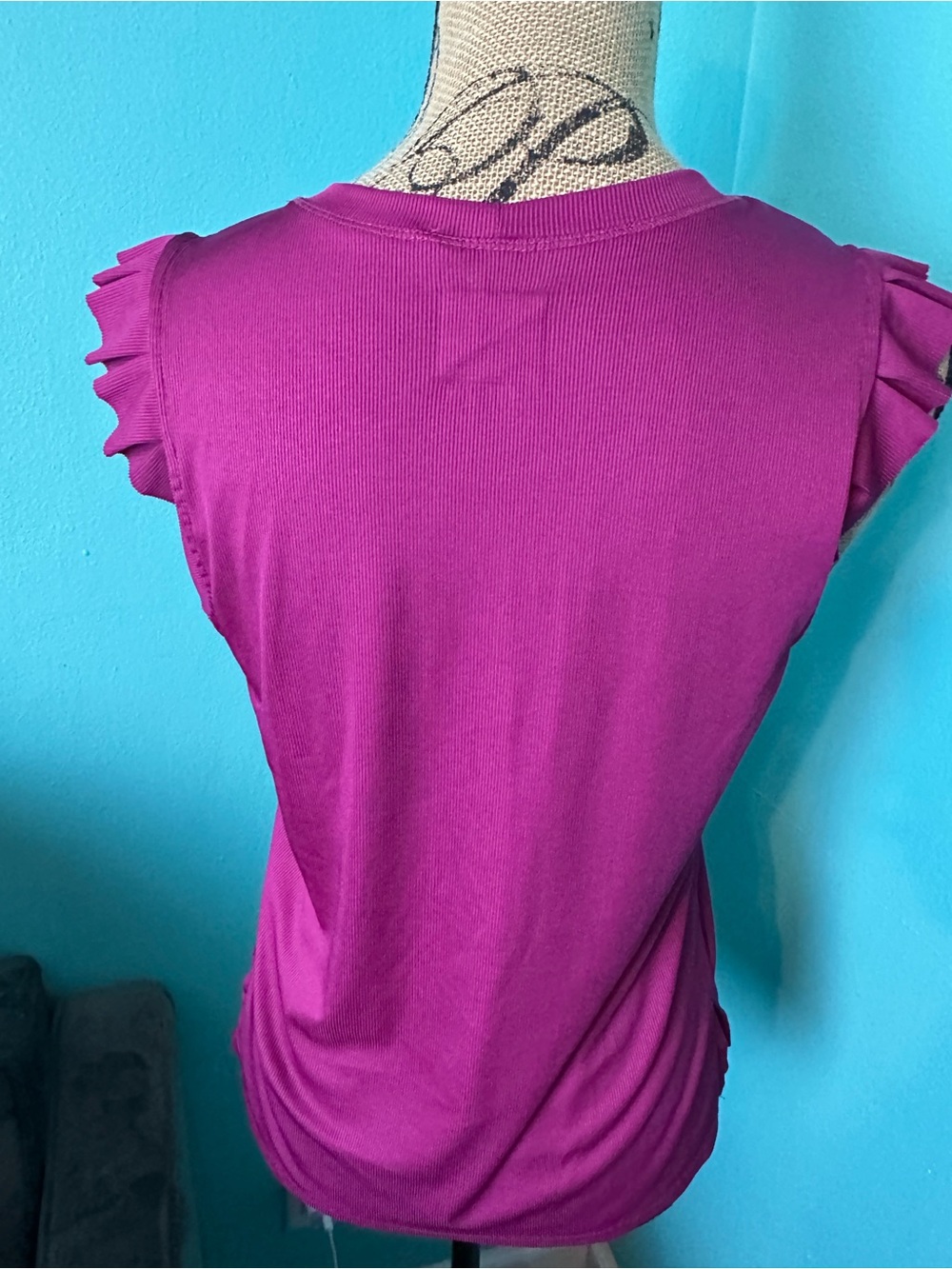 #150 Lucky In Love Flirty Sleeve Active Shirt Top M - Picture 4 of 6